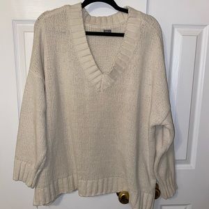 Aerie off white oversized knit sweater